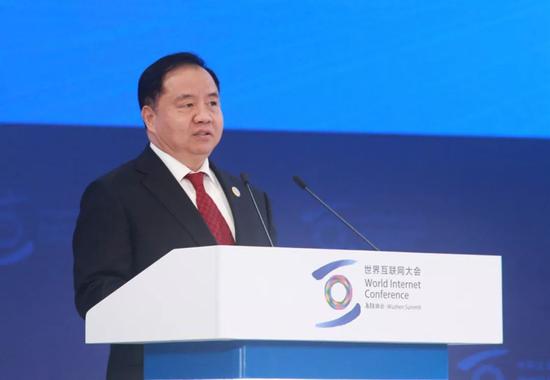 工信部副部長陳肇雄：加速5G新型信息基礎設施建設